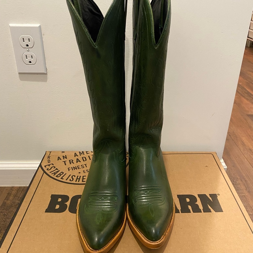 Black star dark green genuine leather cowboy boots